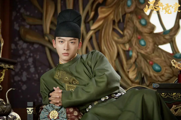 2021破圈的10位男演員，不是顏值突出就是演技過硬，你更看好誰？