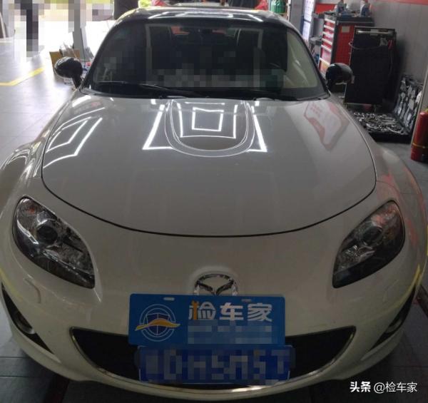 賣掉寶馬2系，花12萬買輛09款馬自達MX-5，剛開出展廳就頭大