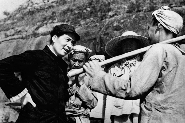 因毛驢突然被雷劈死,農民“咒罵”毛主席洩憤,毛主席如何處理? 因毛驢突然被雷劈死,農民“咒罵”毛主席洩憤,毛主席如何處理?