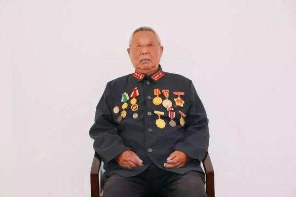 “戰役結束了,我只聽到了風的聲音……”三位在浙志願軍老兵回憶長津湖戰役的慘烈 “戰役結束了,我只聽到了風的聲音……”三位在浙志願軍老兵回憶長津湖戰役的慘烈