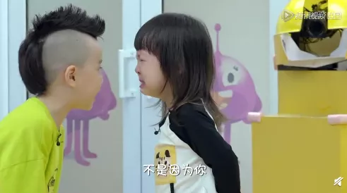 幼兒園高畫質監控告訴你:怎樣的孩子,最容易受到排擠(真相戳心) 幼兒園高畫質監控告訴你:怎樣的孩子,最容易受到排擠(真相戳心)