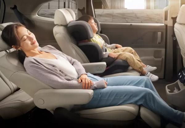 加價漢蘭達破萬，三缸奇駿跌至三千？10月重點車型銷量分析