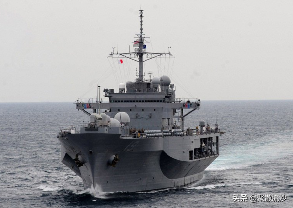 總兵力6萬，45艘艦艇和180架戰機，一艘104200噸的核動力航母
