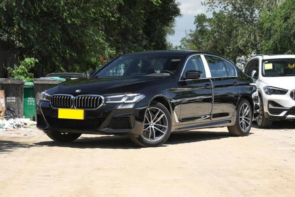 適合年輕人的C級車,軸距3105mm,配2.0T最快6.8秒破百,寶馬五系 適合年輕人的C級車,軸距3105mm,配2.0T最快6.8秒破百,寶馬五系