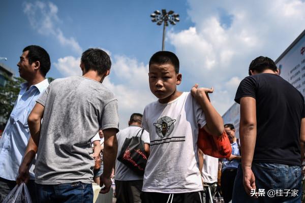 城裡人經常吐槽農村親戚的，今天吐槽一下我的城裡親戚