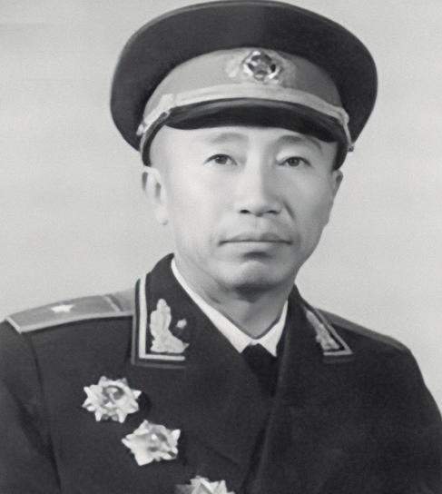 韓先楚為何稱讚119師師長：你為解放海南島立了頭功