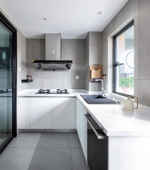 裝修要反向操作,不學網上“花裡胡哨”的設計,省錢效果還意外好 裝修要反向操作,不學網上“花裡胡哨”的設計,省錢效果還意外好