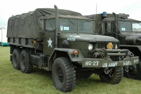 即興之作-M35武裝卡車