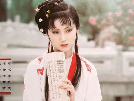 《紅樓夢》最經典的9首詩詞：道盡萬千悲喜，人生終歸一夢！