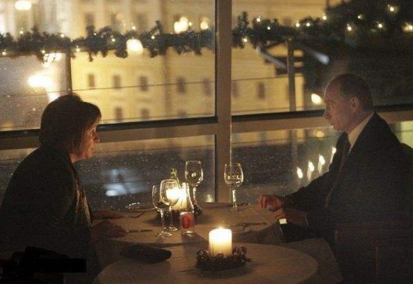 普京妻子有多美？曾被丈夫當成間諜，雖離婚卻對她仍鍾情一生