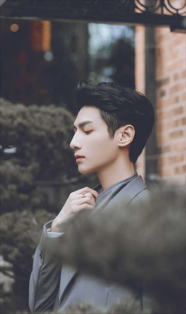 高個臉的男明星，我只服這3位！身高175cm卻有一張180cm的臉