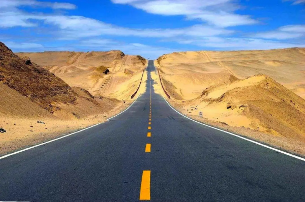 新疆風景最美的10條公路,你心動哪一條? 新疆風景最美的10條公路,你心動哪一條?