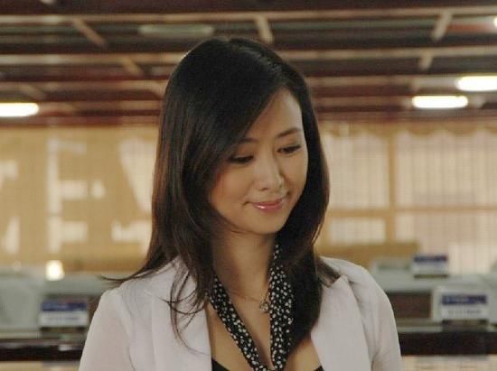 邱淑貞張敏陳紅翁虹都是68年的我信,可她是68年的卻像98年的 邱淑貞張敏陳紅翁虹都是68年的我信,可她是68年的卻像98年的