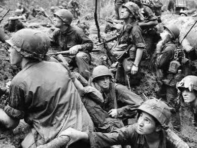 毛澤東為何不把第九兵團調到西線,反而力主在長津湖發動攻勢? 毛澤東為何不把第九兵團調到西線,反而力主在長津湖發動攻勢?