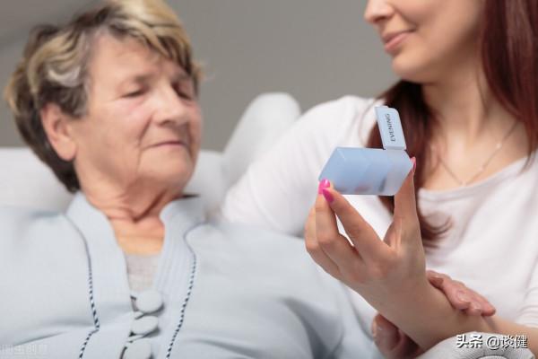 70歲後記憶力明顯減退！如何維持記憶力？生活上做好這5點很重要