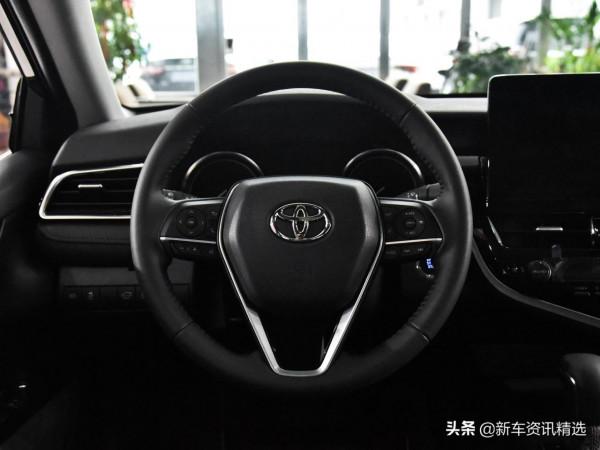 ​大空間三廂B級車，日系合資，耐用省油口碑好，帶你看豐田凱美瑞