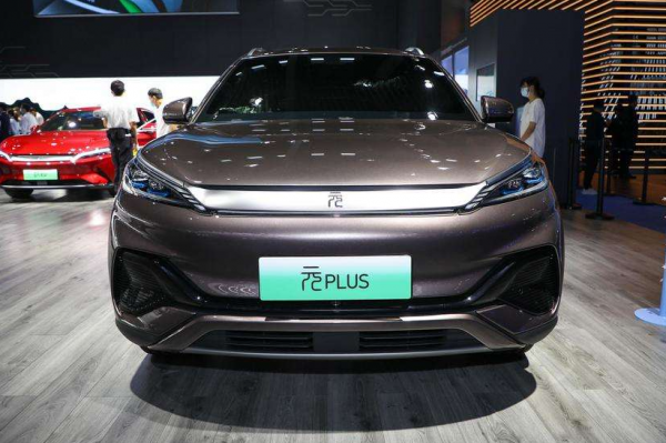 想買車的別錯過！上半年新車盤點，轎車、SUV都有，誰是你的菜？