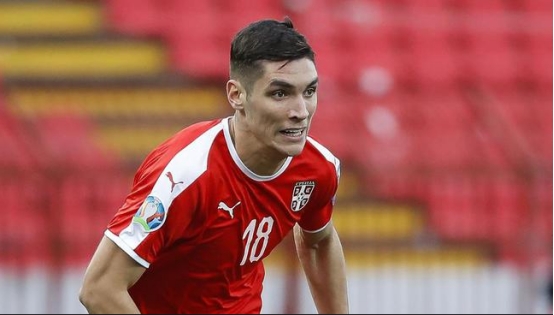 米林科維奇將留在拉齊奧，轉會被證明是謠言，他和教練無任何矛盾