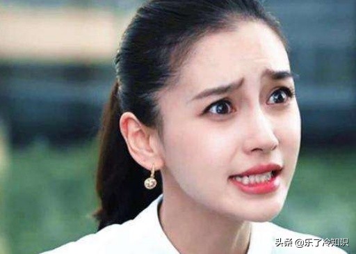 12年前baby舉辦生日派對，超短裙短到腿根，修長大腿搶鏡