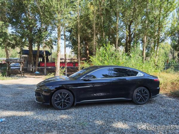 漢EV自駕甘肅,探訪天水胡氏古民居,看似四合院,但不同於四合院 漢EV自駕甘肅,探訪天水胡氏古民居,看似四合院,但不同於四合院