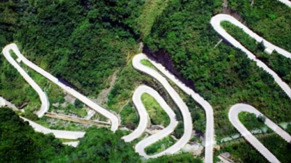 我國十大地勢驚險的公路,風景如畫但會讓你笑中帶淚,你去過哪個 我國十大地勢驚險的公路,風景如畫但會讓你笑中帶淚,你去過哪個