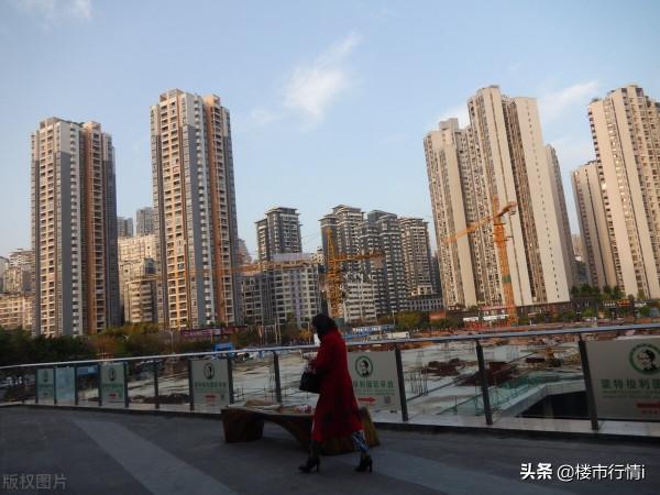 房價暴跌&OpenCurlyDoubleQuote;危害&rdquo;更大？專家：從&OpenCurlyDoubleQuote;4個&rdquo;方面分析，你們怎麼看？