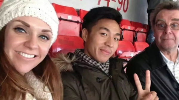 6年前,90後四川小夥楊灘,娶了80後英國女歌手,後來過得好嗎? 6年前,90後四川小夥楊灘,娶了80後英國女歌手,後來過得好嗎?