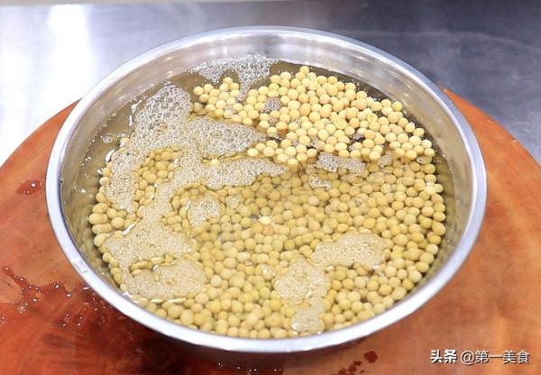 黃豆醬懶人快速做法，不發酵不黴，出鍋直接吃，香辣軟綿又入味