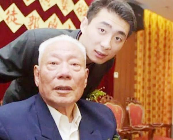 藝術家郭振清:78歲逝世葬禮普通:一無所有地來,一無所有地走 藝術家郭振清:78歲逝世葬禮普通:一無所有地來,一無所有地走