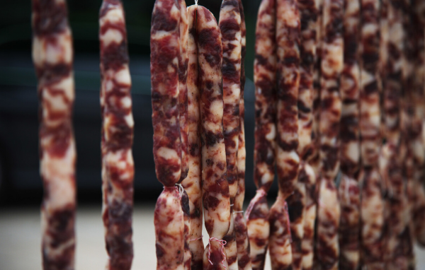 分享冬季常見5種臘味的醃製方法，每種都臘味十足，肉質鹹香緊實