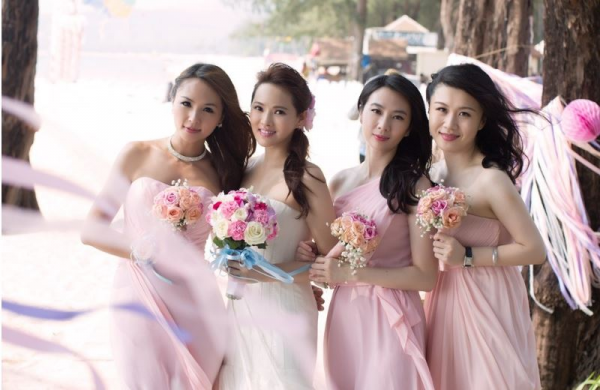 明星閨蜜合照暗藏多少“心機”?躲角度、曬P圖、互相揭短不留情 明星閨蜜合照暗藏多少“心機”?躲角度、曬P圖、互相揭短不留情