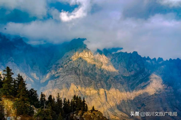 愛上銀川丨正月十五上蘭山，賞雪猜謎情意濃！