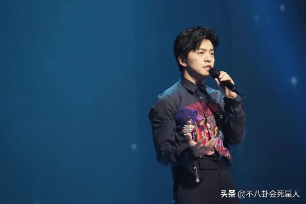 6位不油膩的中年男星，健身、有趣、不擠眉弄眼，大家學起來啊