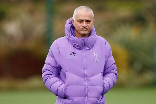 安迪科爾稱戴爾距離穆帥的標準很遠,小託雷斯具有德佩的位置感覺 安迪科爾稱戴爾距離穆帥的標準很遠,小託雷斯具有德佩的位置感覺