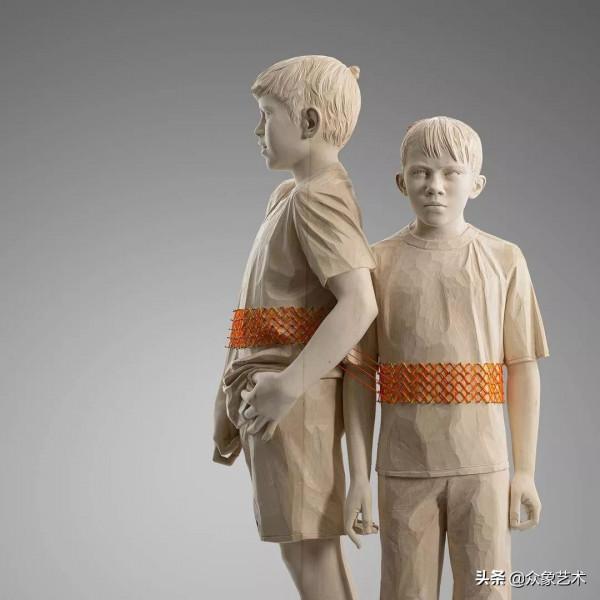 Kostner Matthias | 疏遠而溫柔