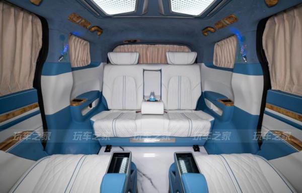 傳祺M8改裝案例 海軍藍內飾定製化改裝 傳祺M8改裝案例 海軍藍內飾定製化改裝