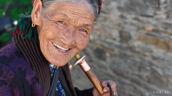 66位勇士,25輛車,96天史詩般的人生旅途,35000公里的偉大行程 66位勇士,25輛車,96天史詩般的人生旅途,35000公里的偉大行程