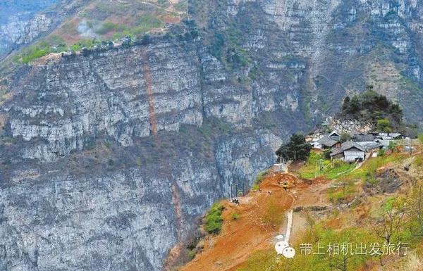 大渡河畔懸崖村,遠嫁的姑娘,到死也沒能下山回孃家(川滇藏4) 大渡河畔懸崖村,遠嫁的姑娘,到死也沒能下山回孃家(川滇藏4)