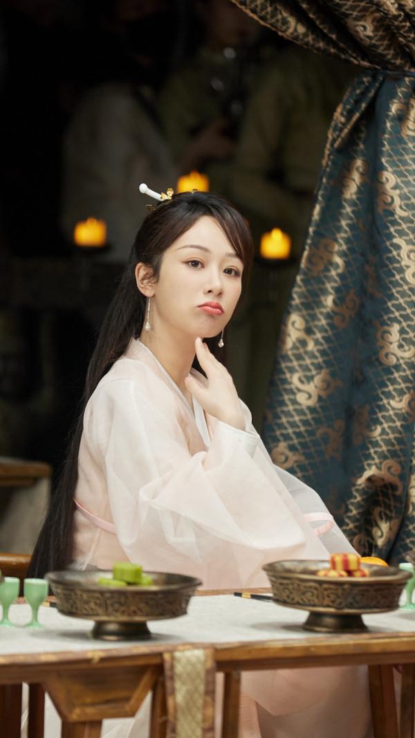 笑容有感染力的女明星，90后里我只服這5位，不自覺也跟著笑了