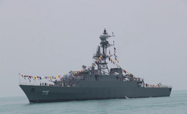 各有千秋！中俄作戰艦艇對比，052D型驅逐艦防空強，俄艦艇反艦強