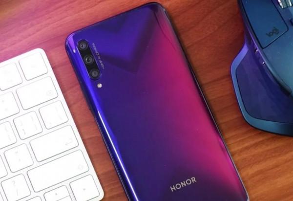 現在適合老年人的手機（榮耀篇）