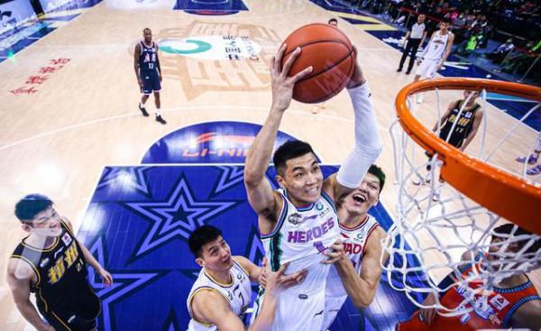 高詩巖迴歸遼寧備戰下賽季CBA 高詩巖迴歸遼寧備戰下賽季CBA