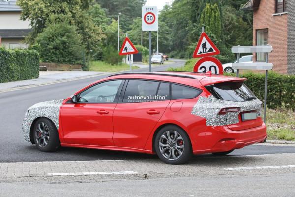 被三缸發動機坑慘的福克斯要推出福克斯ST旅行版了 被三缸發動機坑慘的福克斯要推出福克斯ST旅行版了