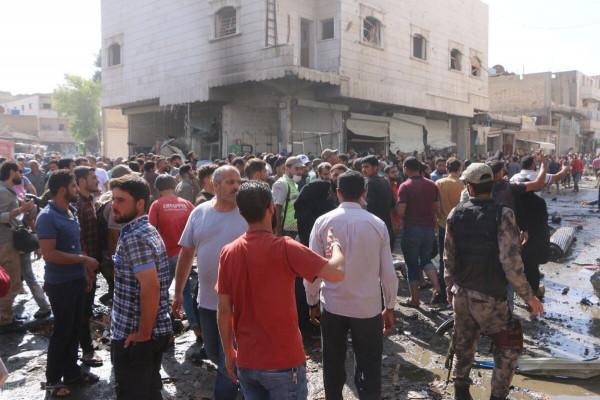 印度準軍事人員開槍打死至少14名平民 印度準軍事人員開槍打死至少14名平民