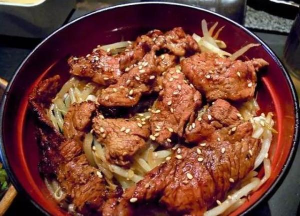 鐵木真成了日本人，忽必烈打日本是為爺爺報仇！日本民科太好笑了