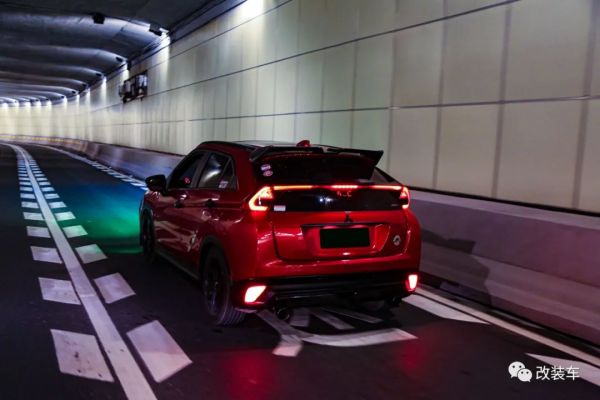 老爸用EVO荼毒兒子玩改裝，有這樣的老爸到底該哭還是該笑