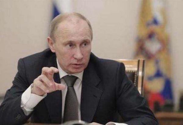 2016年為了英雄，普京低下頭和敵人談判，最後用6名俘虜換回遺體