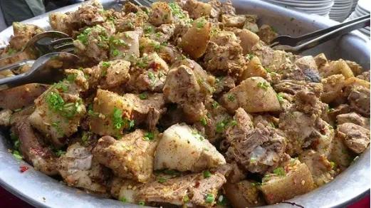 旅遊各地隱藏美食大涼山篇，吉克雋逸的家鄉都有哪些好吃的