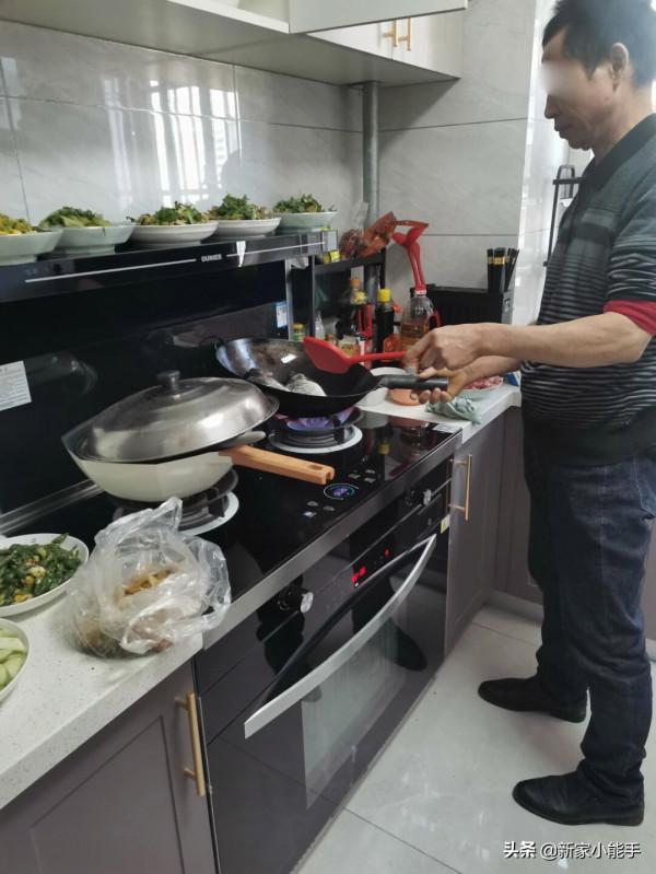 終於可以喬遷新房，一家人開心又幸福，忍不住分享一起來沾沾喜氣