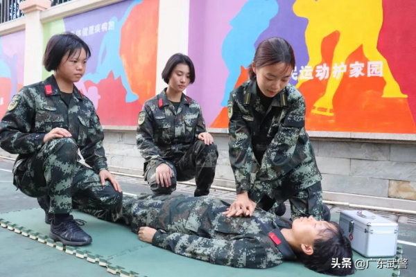 軍校女學員的“淬鍊”之旅，一起來體驗下